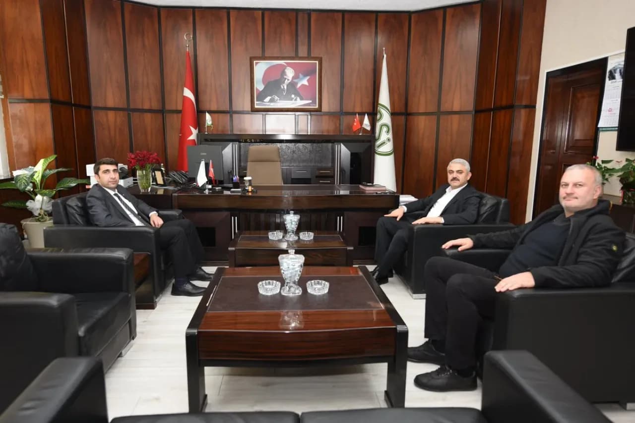 Adana Pozantı Belediye Başkanı, DSİ 6. Bölge Müdürü'nü Ziyaret Etti Adana Pozantı Belediye Başkanı, DSİ 6. Bölge Müdürü'nü Ziyaret Etti