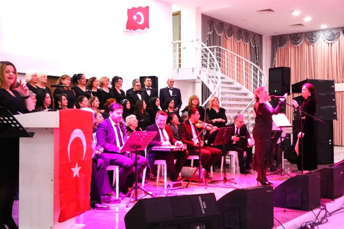 Çiftlikköy'de Anneler Günü Konseri: 10 Mayıs Pazar Ücretsiz Çiftlikköy'de Anneler Günü Konseri: 10 Mayıs Pazar Ücretsiz