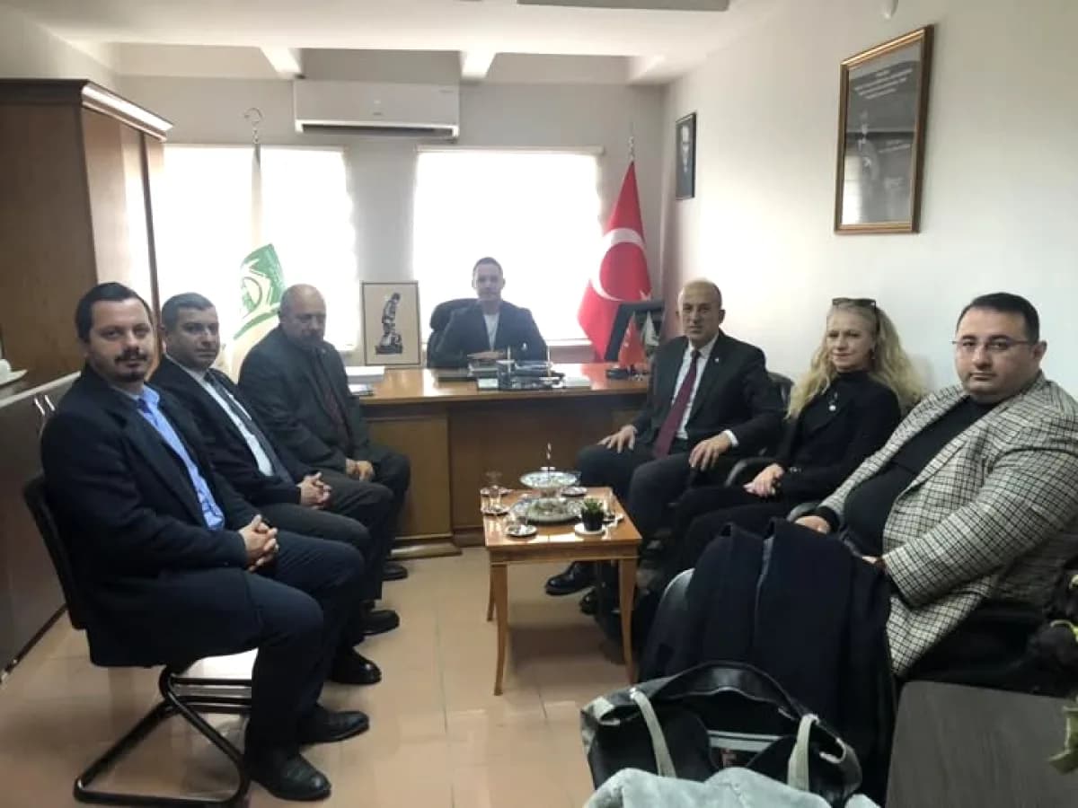 İYİ Parti Bursa İl Başkanlığı'ndan Bursa Yedek Parçacılar Odası'na Protokol Ziyareti İYİ Parti Bursa İl Başkanlığı'ndan Bursa Yedek Parçacılar Odası'na Protokol Ziyareti
