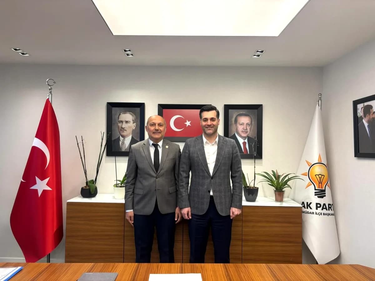 Üsküdar'da İş Dünyası ile Siyasi Teşkilat Buluşması Üsküdar'da İş Dünyası ile Siyasi Teşkilat Buluşması