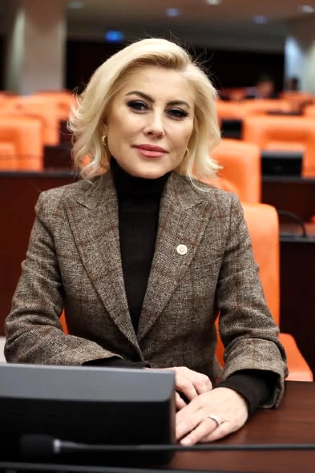 AK Partili Bursalı'dan TBMM'de Tapu Kanunu Değişikliği Açıklaması AK Partili Bursalı'dan TBMM'de Tapu Kanunu Değişikliği Açıklaması
