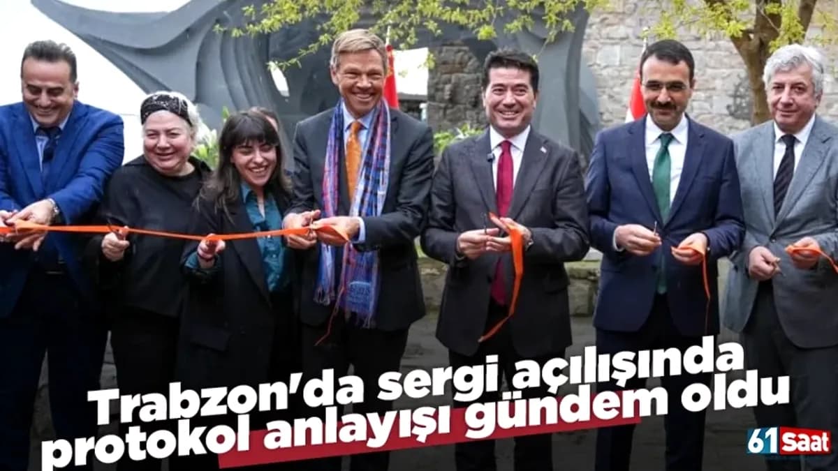 Trabzon'da Sergi Açılışında Protokol Farkı: Eski Hollanda Büyükelçisi'nden Şaşırtan Yanıt Trabzon'da Sergi Açılışında Protokol Farkı: Eski Hollanda Büyükelçisi'nden Şaşırtan Yanıt