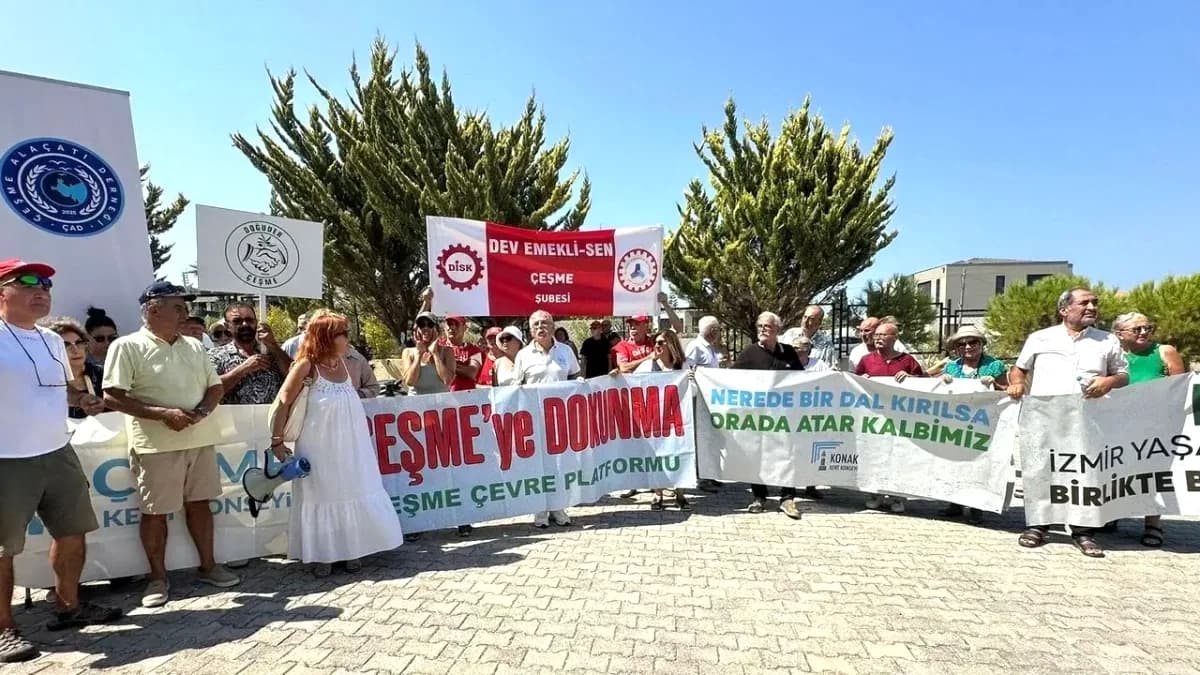 Çeşme'de 18 Bin Panel Planlanan GES Projesi İçin ÇED Raporu Askıda: Halk ve Çevreciler İtiraz Etti Çeşme'de 18 Bin Panel Planlanan GES Projesi İçin ÇED Raporu Askıda: Halk ve Çevreciler İtiraz Etti