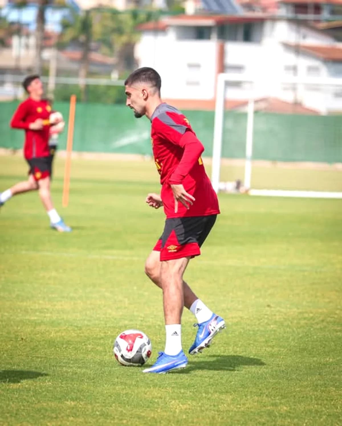 Göztepe, Gaziantep FK Maçı Öncesi Urla'da Ter Döktü Göztepe, Gaziantep FK Maçı Öncesi Urla'da Ter Döktü