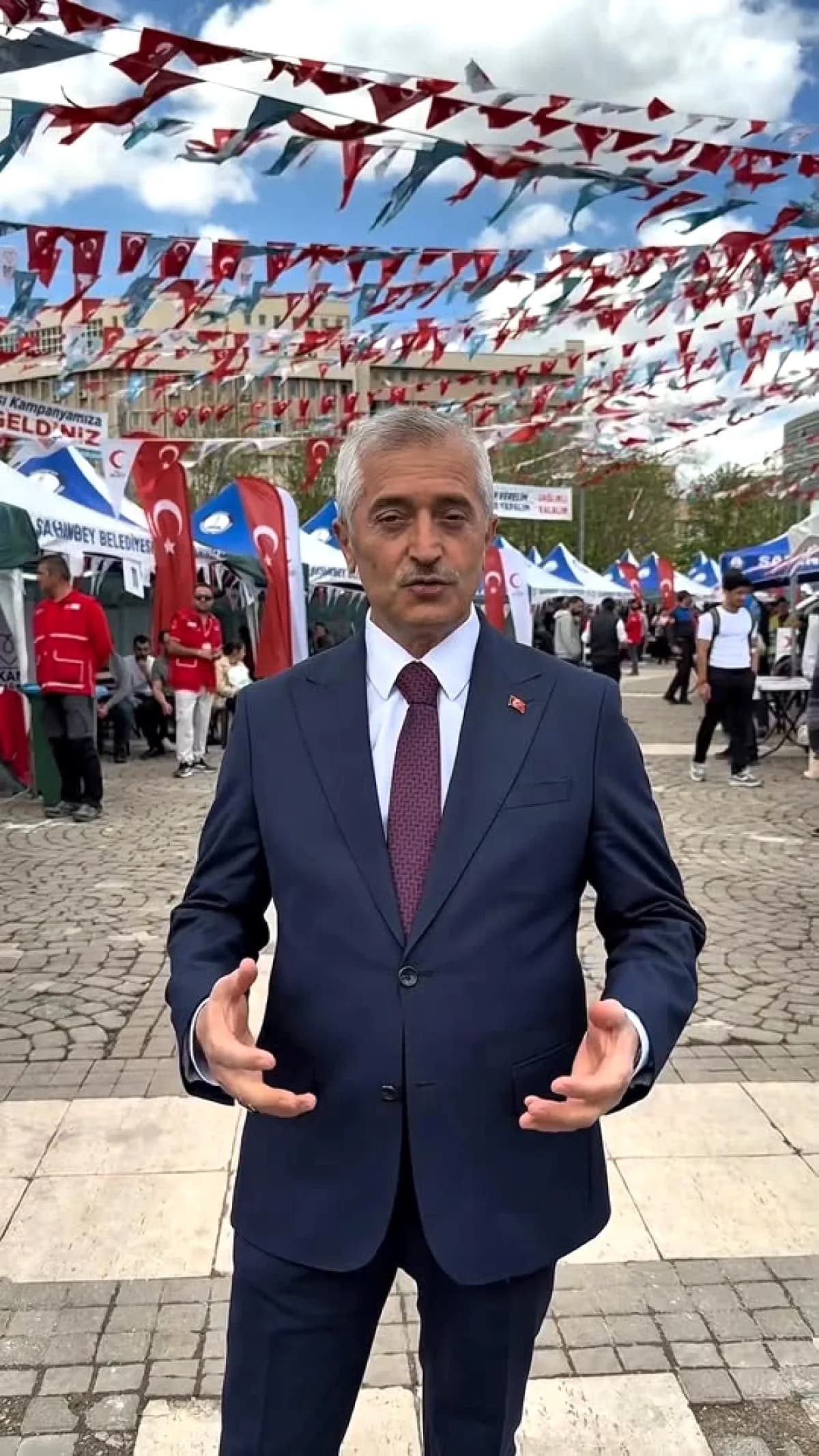 Gaziantep'te Rekor Kan Bağışı: 21 Bin 935 Ünite Toplandı Gaziantep'te Rekor Kan Bağışı: 21 Bin 935 Ünite Toplandı