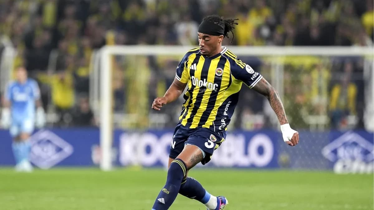 Fenerbahçe'nin Yıldızı Archie Brown: "Önümüzdeki Sezon Şampiyon Olacağız" Fenerbahçe'nin Yıldızı Archie Brown: "Önümüzdeki Sezon Şampiyon Olacağız"