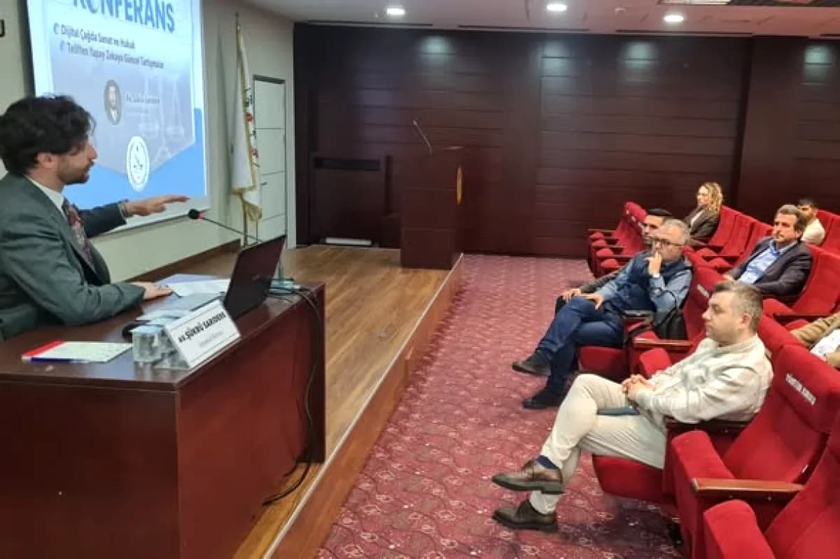 Bursa'da Yapay Zeka ve Telif Hukuku Masaya Yatırıldı Bursa'da Yapay Zeka ve Telif Hukuku Masaya Yatırıldı