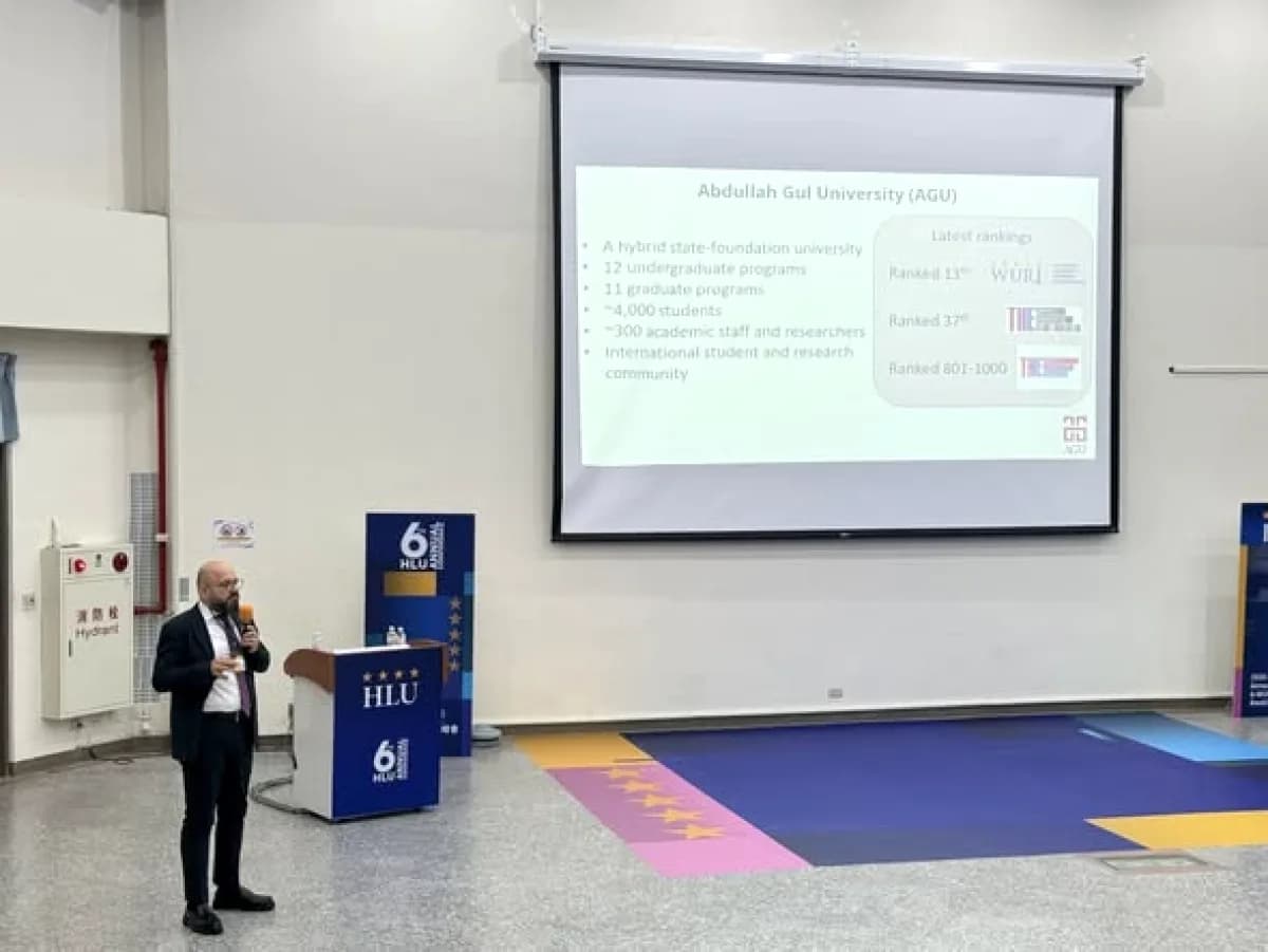 AGÜ, WURI 2026 Konferansı'nda Küresel İş Birliği İmzaladı AGÜ, WURI 2026 Konferansı'nda Küresel İş Birliği İmzaladı