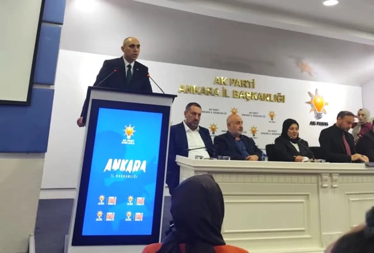 AK Parti Etimesgut Teşkilatı Ankara'da İl Toplantısına Katıldı AK Parti Etimesgut Teşkilatı Ankara'da İl Toplantısına Katıldı