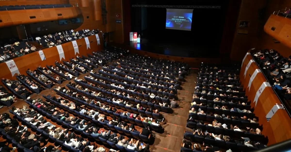 Bursa'da Eğitimde Yeni Dönem: Kamu ve Özel Sektör Masaya Yattı Bursa'da Eğitimde Yeni Dönem: Kamu ve Özel Sektör Masaya Yattı