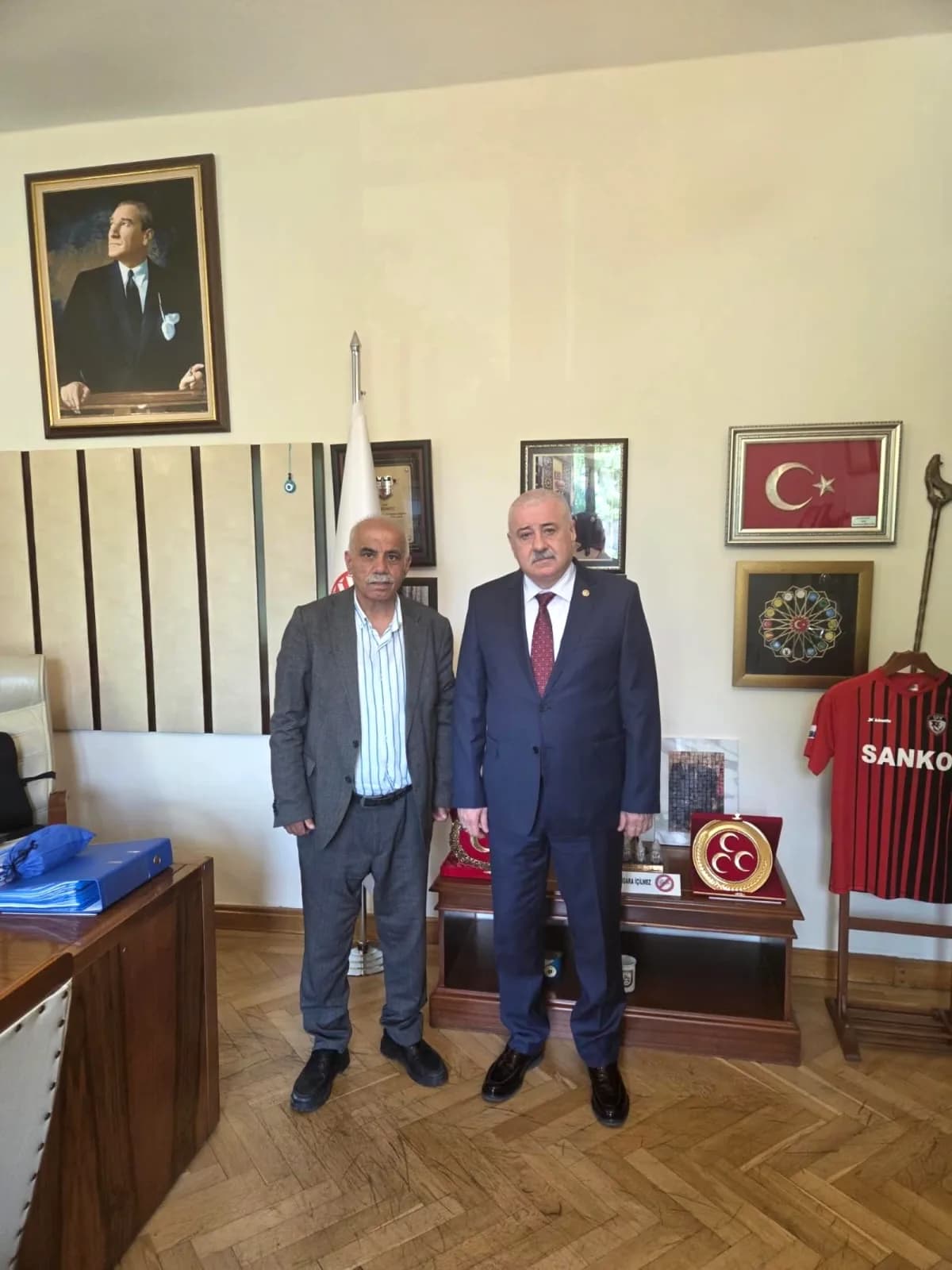 Gaziantep Milletvekili Sermet Atay TBMM'de Kenan YÜCEL'i Ağırladı Gaziantep Milletvekili Sermet Atay TBMM'de Kenan YÜCEL'i Ağırladı
