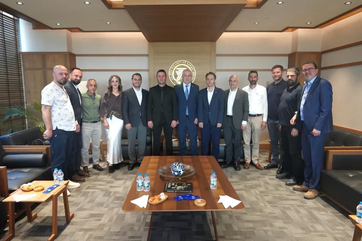 Yalova'da Ekonomi İş Birliği: Esnaf ve Sanayici Odaları Bir Araya Geldi Yalova'da Ekonomi İş Birliği: Esnaf ve Sanayici Odaları Bir Araya Geldi