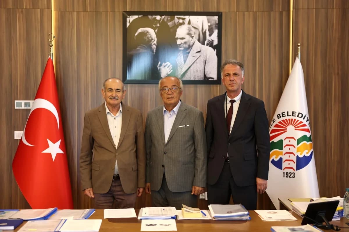 STK ve Ahilik Temsilcileri Şile Belediyesi'nde STK ve Ahilik Temsilcileri Şile Belediyesi'nde