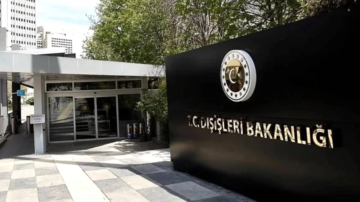 Türkiye'den İsrailli Bakanın Mescid-i Aksa Baskınına Sert Tepki: "Provokatif Eylemler Kınıyoruz" Türkiye'den İsrailli Bakanın Mescid-i Aksa Baskınına Sert Tepki: "Provokatif Eylemler Kınıyoruz"