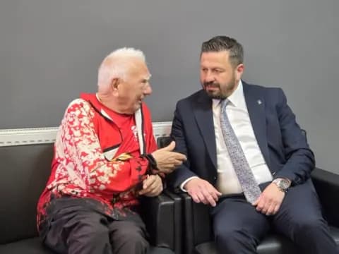 AK Parti Balıkesir'den 19 Mayıs Mesajı ve Etkinlik Katılımı AK Parti Balıkesir'den 19 Mayıs Mesajı ve Etkinlik Katılımı