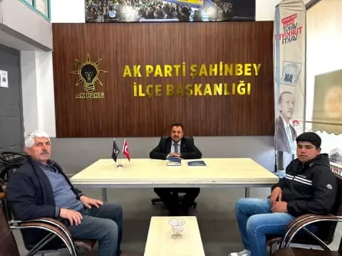 AK Parti Şahinbey'den Vatandaşlara 'Açık Kapı' Daveti: Nöbetçi Üye Bugün Dinliyor AK Parti Şahinbey'den Vatandaşlara 'Açık Kapı' Daveti: Nöbetçi Üye Bugün Dinliyor