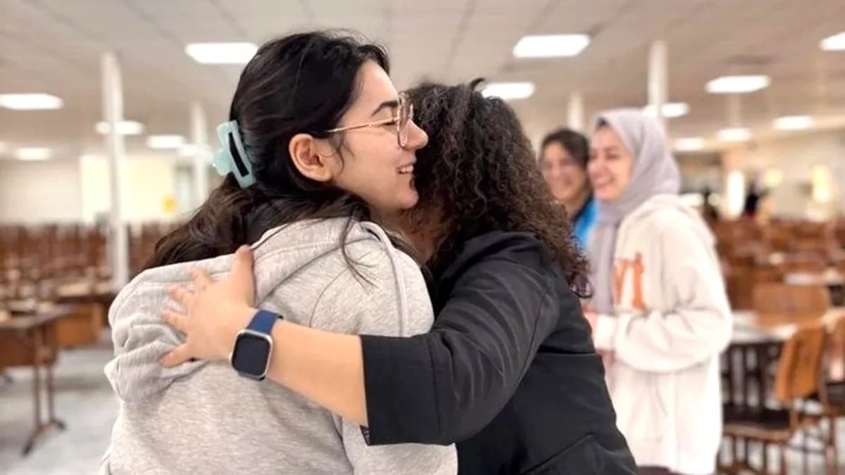 Ailelerinden Uzakta Kalan Öğrenciler Kurban Bayramı Coşkusunu Yurtlarda Yaşadı Ailelerinden Uzakta Kalan Öğrenciler Kurban Bayramı Coşkusunu Yurtlarda Yaşadı