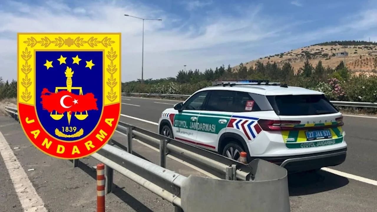 TAG Otoyolu'nda Dronlu Radar Denetimi: Binlerce Araç Sorgulandı TAG Otoyolu'nda Dronlu Radar Denetimi: Binlerce Araç Sorgulandı