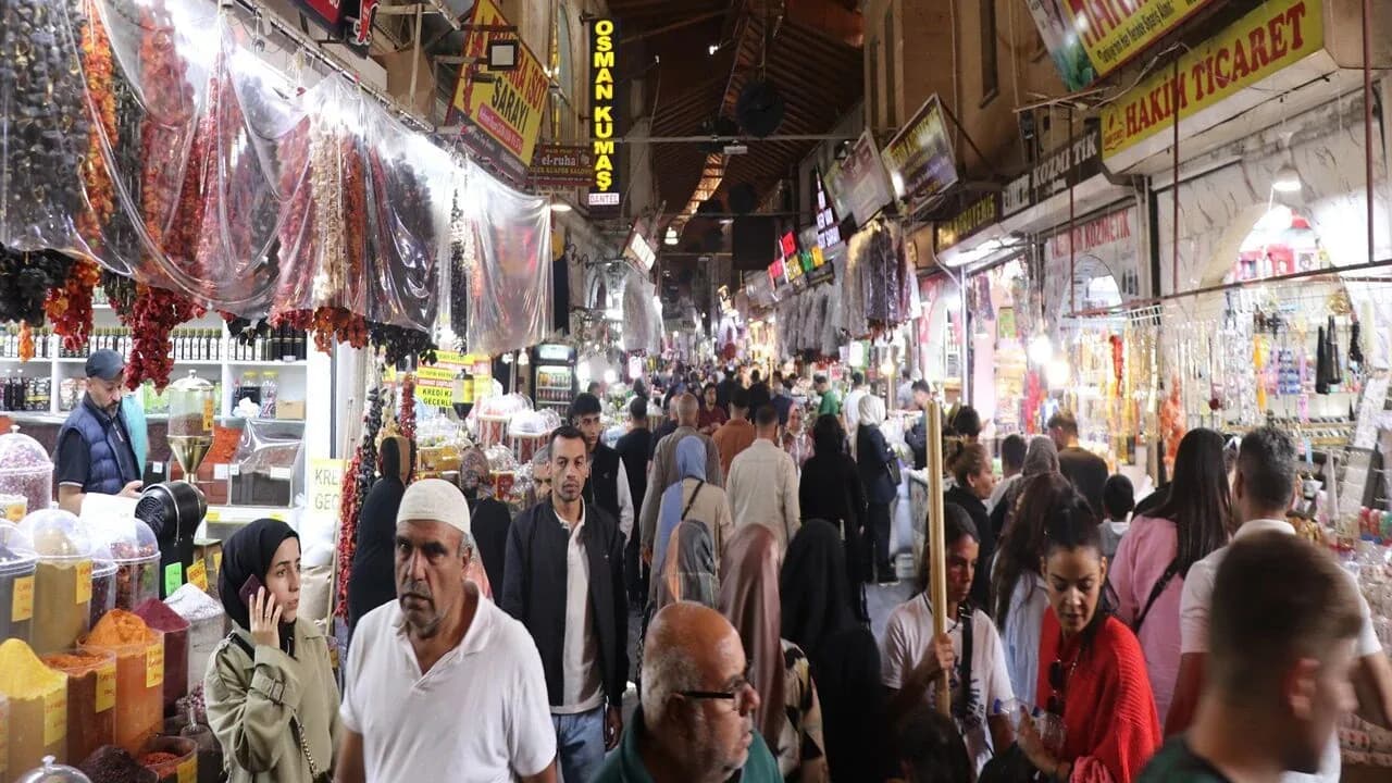Şanlıurfa'da Bugün: Hasat Heyecanı, Turizm Hareketliliği ve Güncel Rehber Şanlıurfa'da Bugün: Hasat Heyecanı, Turizm Hareketliliği ve Güncel Rehber