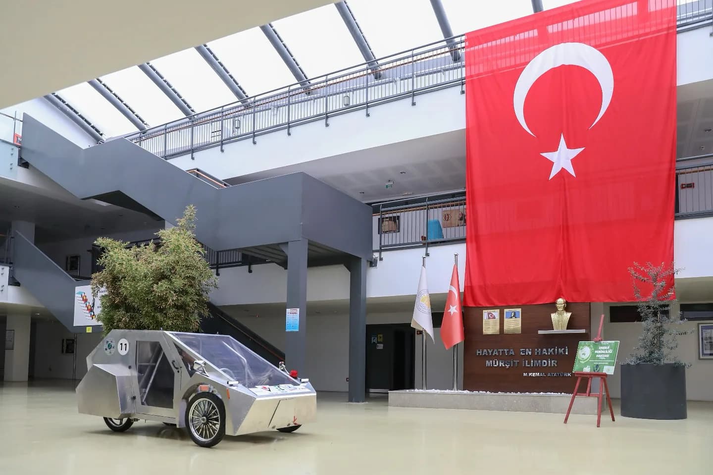 Türkiye'nin İlk Sektöre Entegre Meslek Lisesi Açılıyor Türkiye'nin İlk Sektöre Entegre Meslek Lisesi Açılıyor