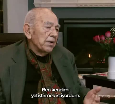 Türkiye, Değerli Tarihçisi Prof. Dr. Kemal Karpat'ı Uyuyor Türkiye, Değerli Tarihçisi Prof. Dr. Kemal Karpat'ı Uyuyor