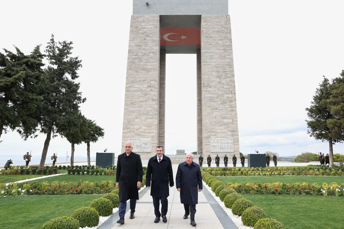 Çanakkale'de 110. Yıl Dönümü Törenleri Düzenlendi Çanakkale'de 110. Yıl Dönümü Törenleri Düzenlendi