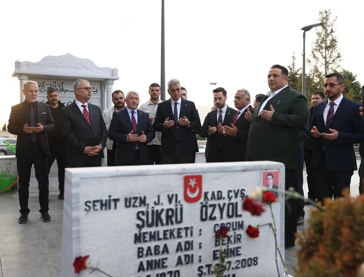 Prof. Dr. Kemal Memişoğlu, Sağlık Bakanı'na Hitapta Bulundu: "Vatan Sevgisi ve Şehitler" Prof. Dr. Kemal Memişoğlu, Sağlık Bakanı'na Hitapta Bulundu: "Vatan Sevgisi ve Şehitler"