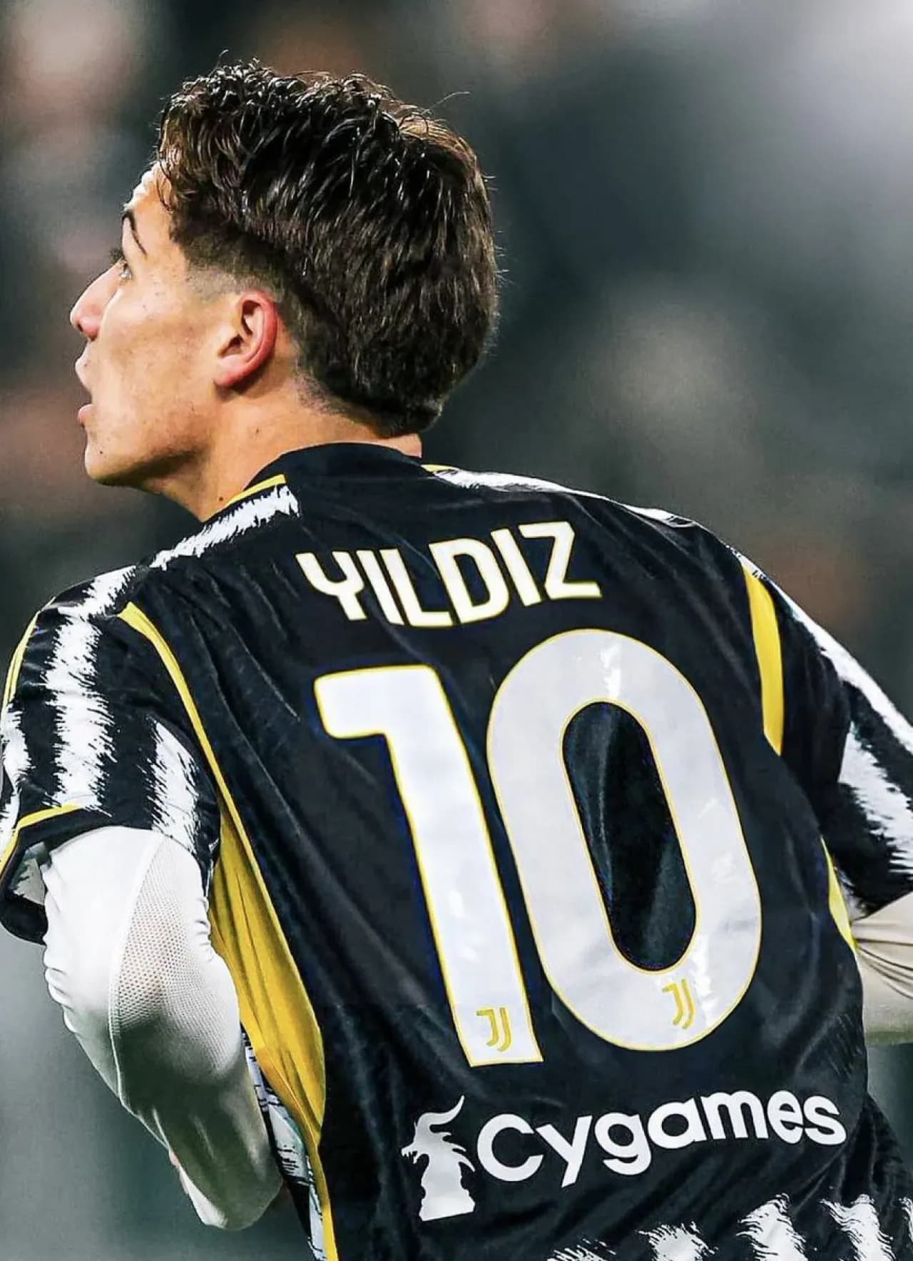 Kenan Yıldız: "10 Numarayı Juventus'ta Taşımak Bir Hayal" Kenan Yıldız: "10 Numarayı Juventus'ta Taşımak Bir Hayal"