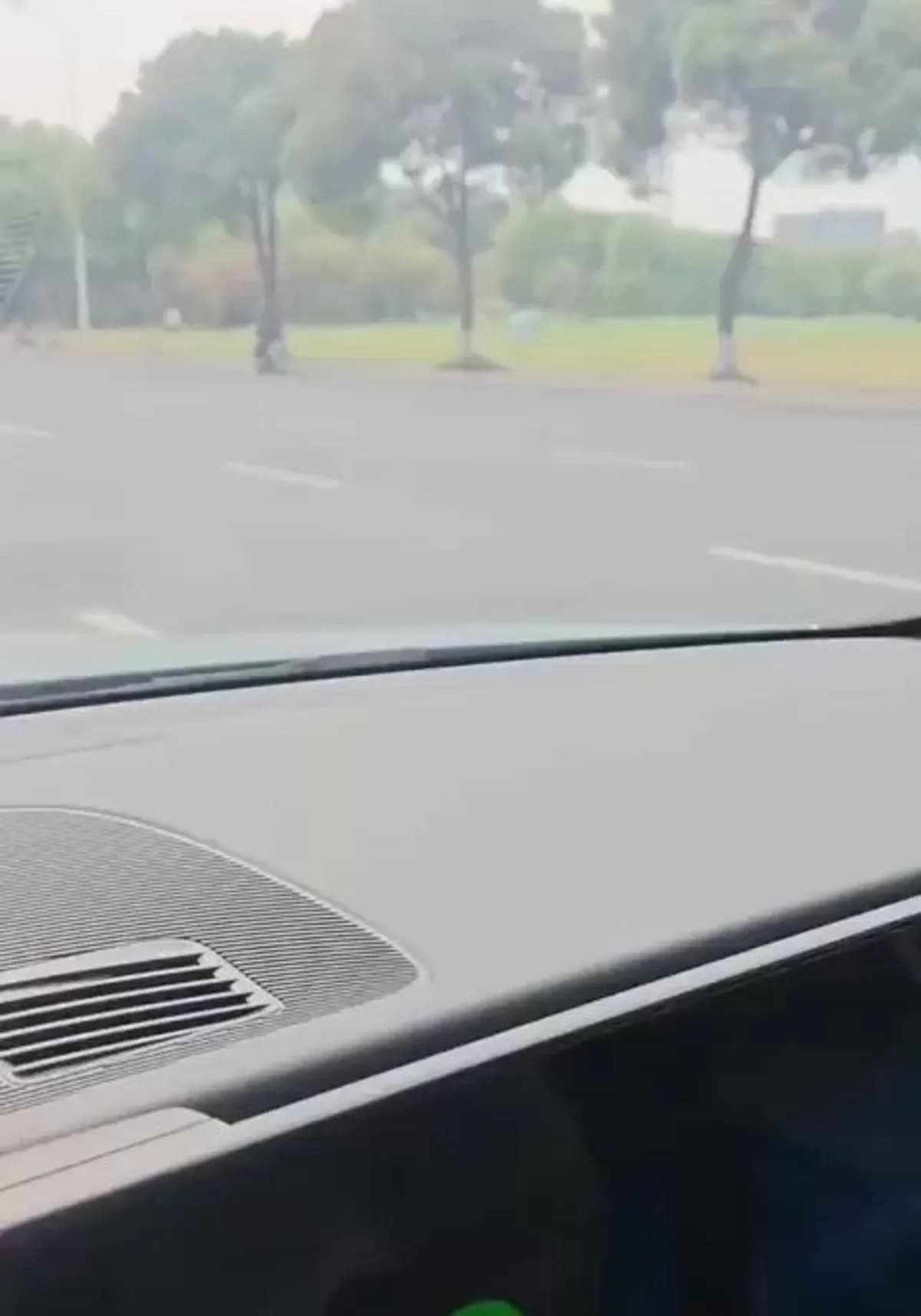 Çin'in Changzhou Kentinde Korkutan Helikopter Kazası Çin'in Changzhou Kentinde Korkutan Helikopter Kazası