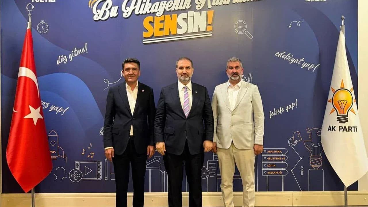 AK Parti Genel Başkan Yardımcısı Mustafa Şen Kırşehir'e Geliyor: Ziyaret Tarihi Belli Oldu AK Parti Genel Başkan Yardımcısı Mustafa Şen Kırşehir'e Geliyor: Ziyaret Tarihi Belli Oldu