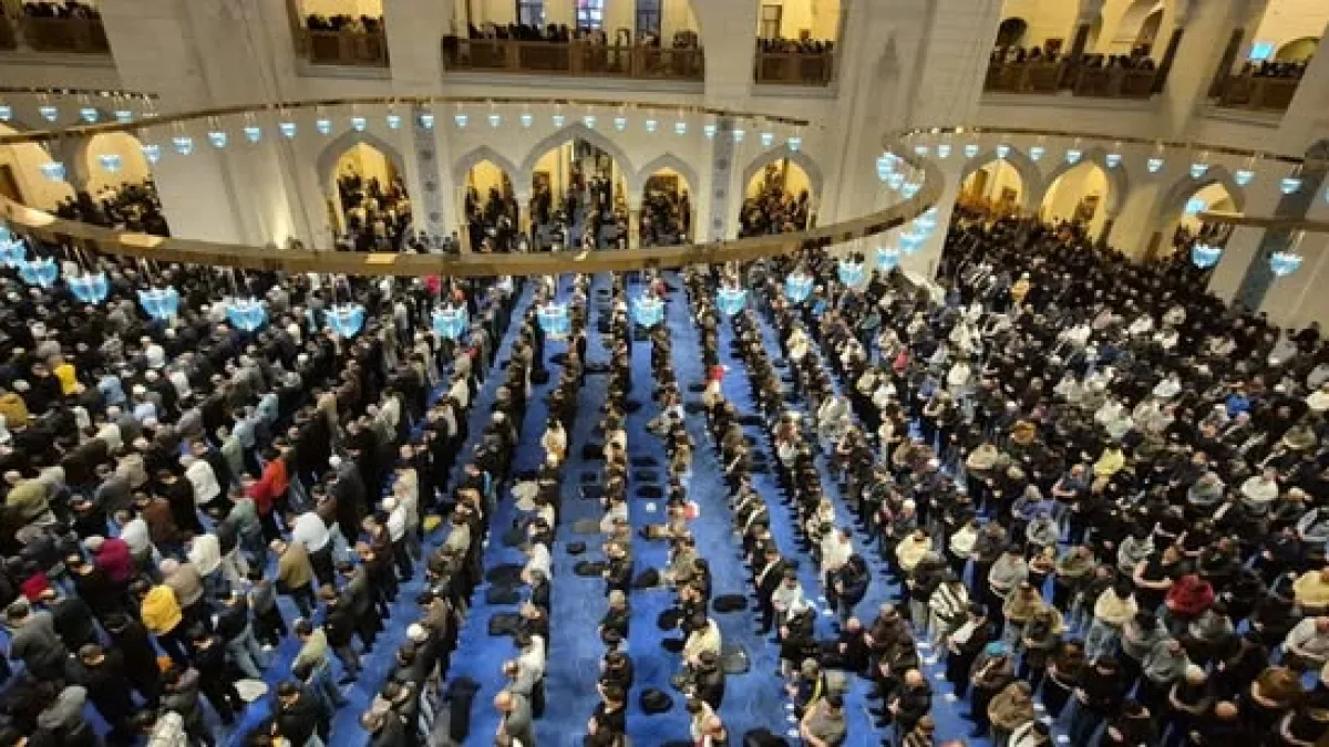 Kadir Gecesi, Beşiktaş Barbaros Hayreddin Paşa Camii'nde Anlamlı Programla Kutlandı