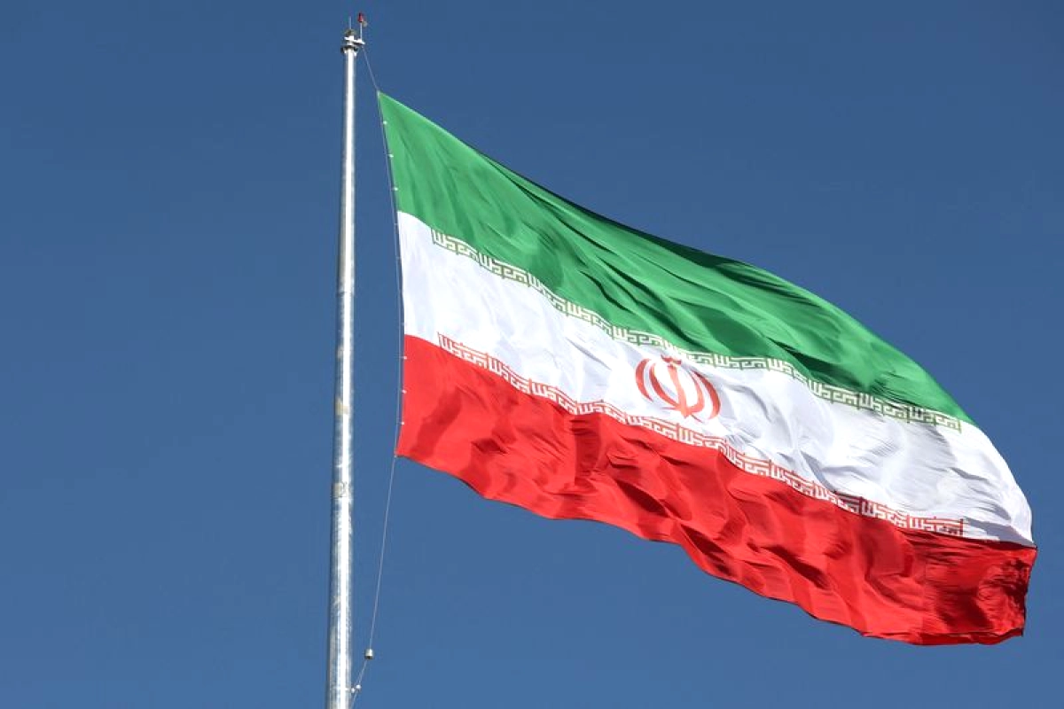 İran'dan Hürmüz Boğazı ve Savaş Tazminatları Açıklaması: Haklarını Savunacaklar