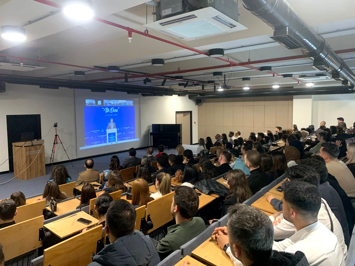 Milli Eğitim Akademisi'nde 10 Bin Öğretmen Adayı İlk Derse Başladı