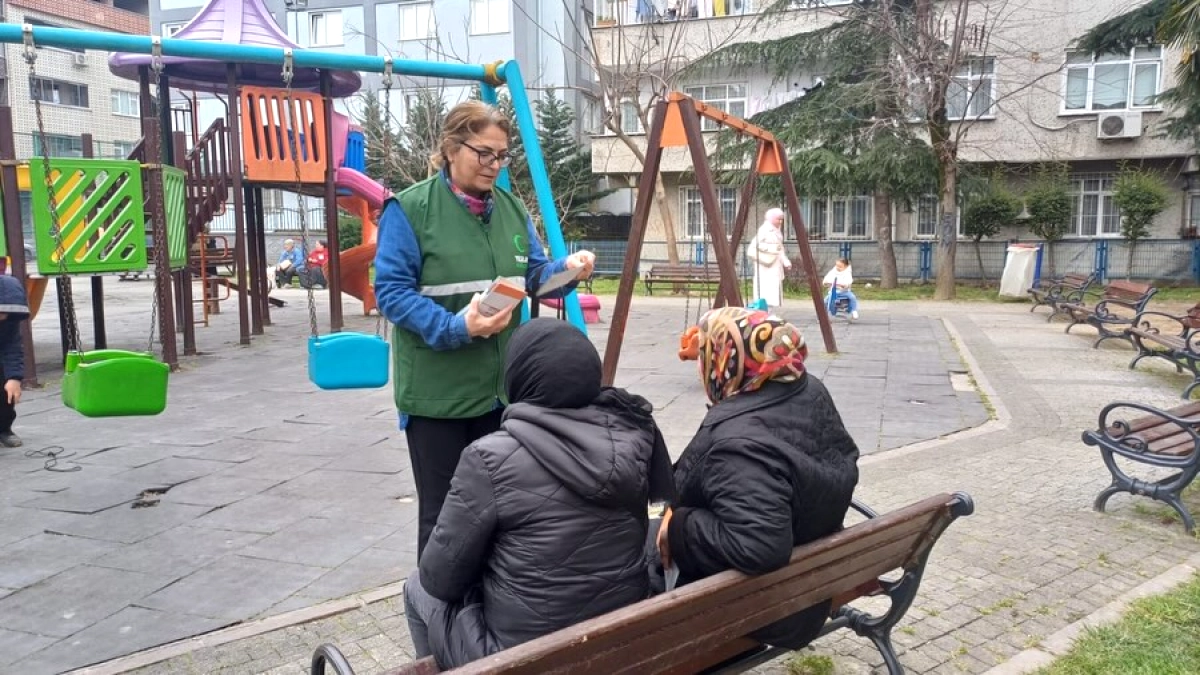 Sultangazi'de Yeşilay Farkındalık Seferberliği: 