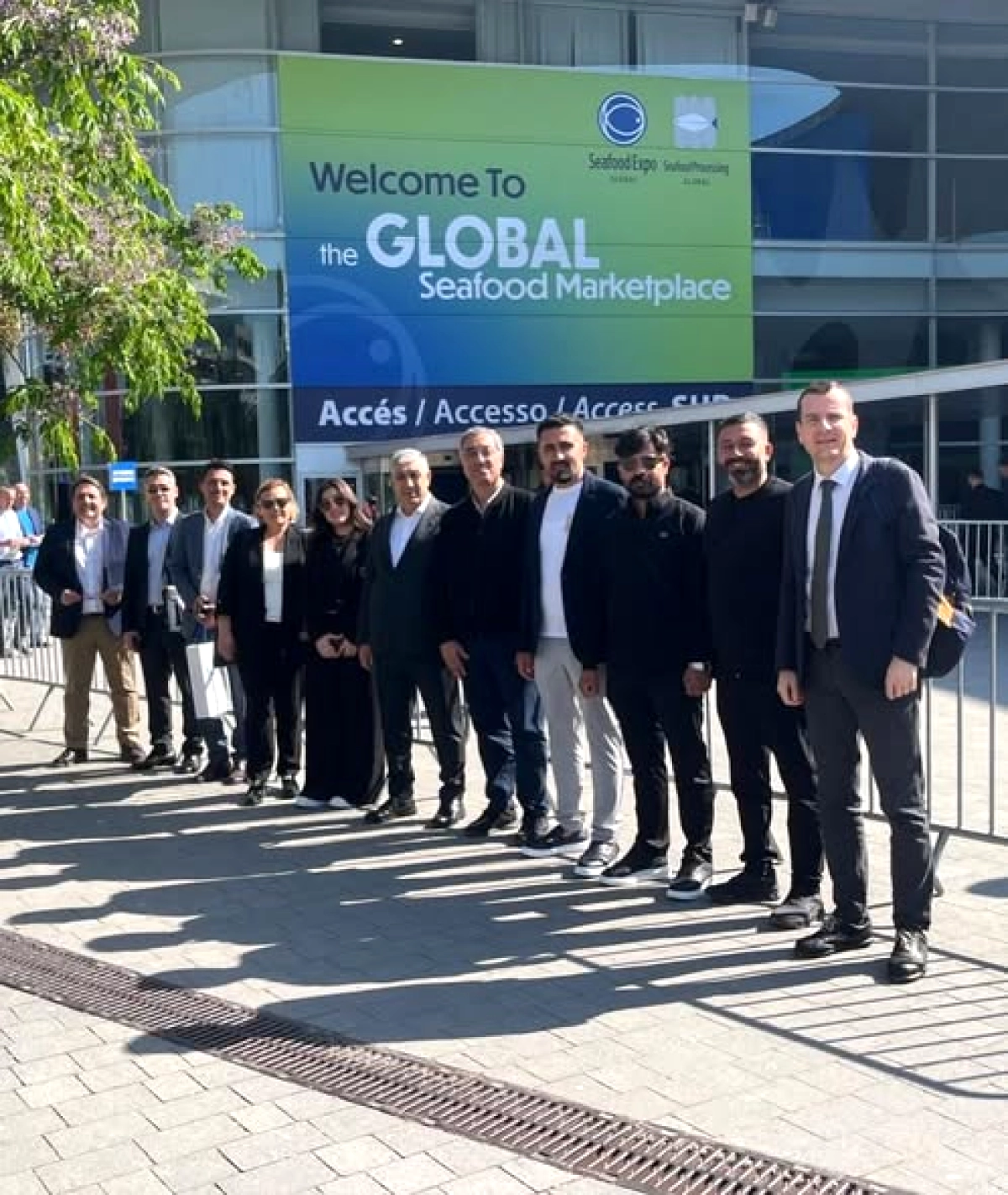 İzmir Ticaret Heyeti Barselona'da Deniz Ürünleri Fuarında