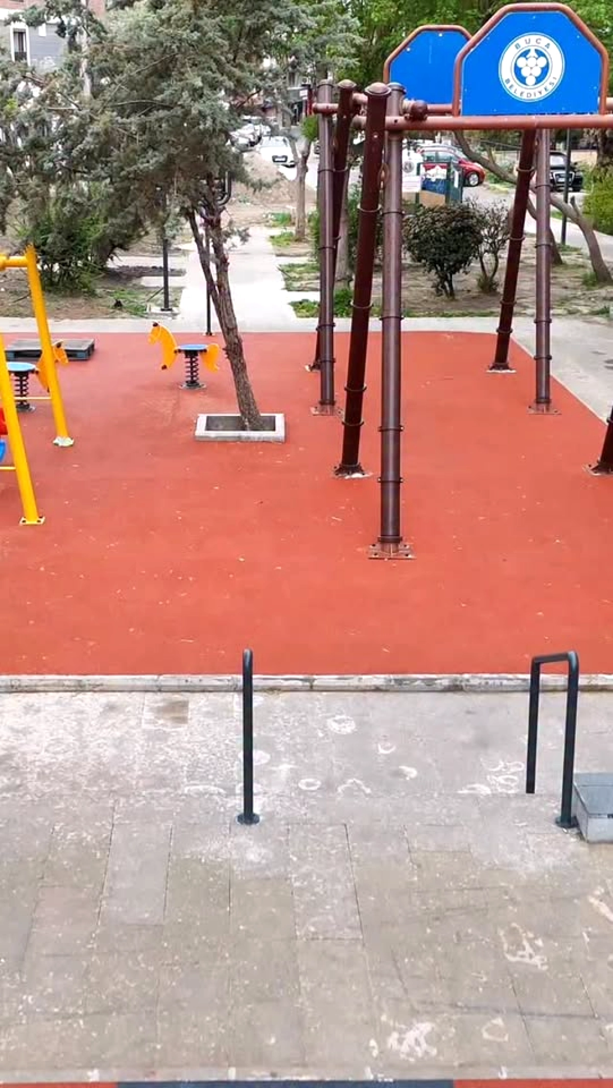 Buca'da 6 Oyun Sokağı Tamamlandı: Çocuklar Güvenle Oynuyor