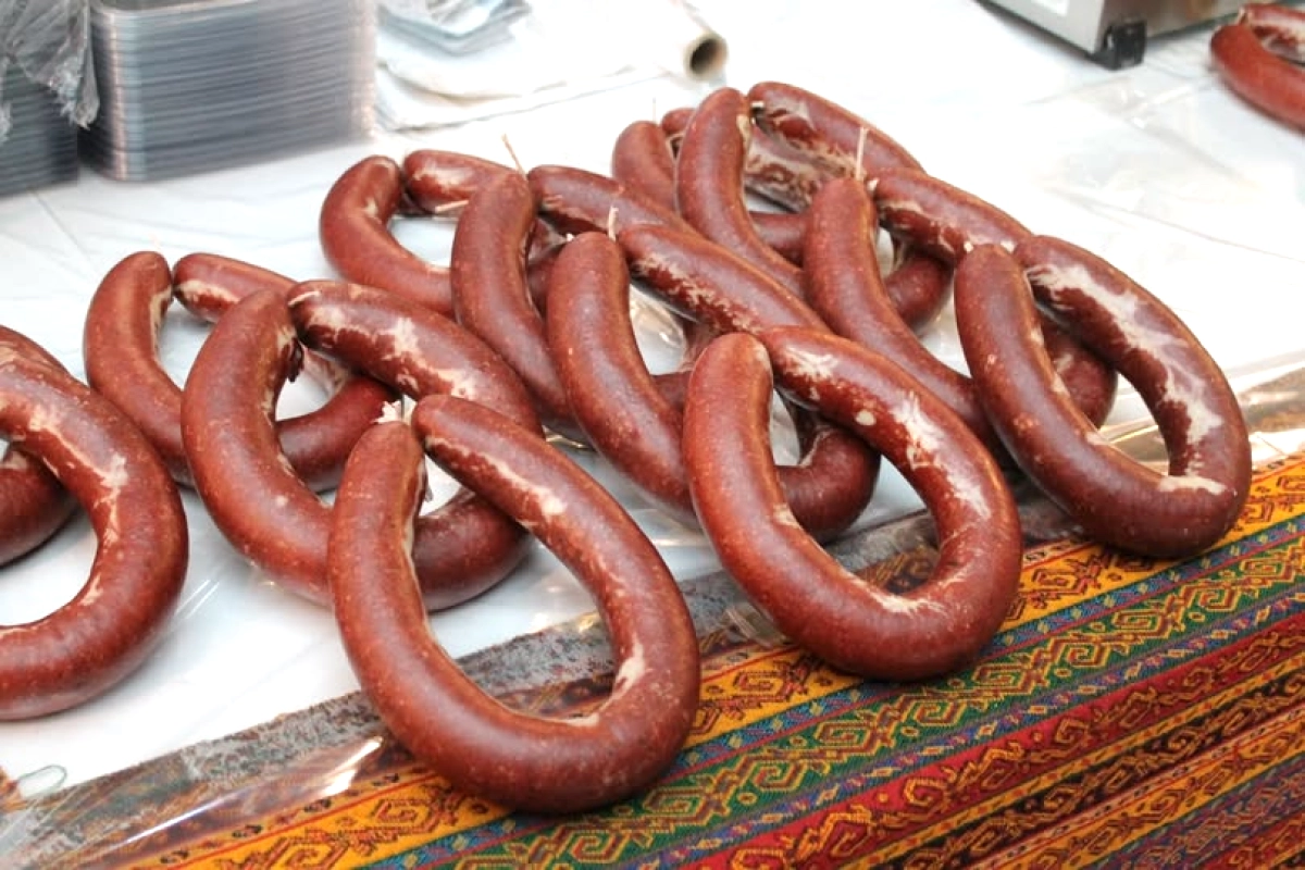 Evde Sucuk Kurutma: Adım Adım Doğru Yöntemler