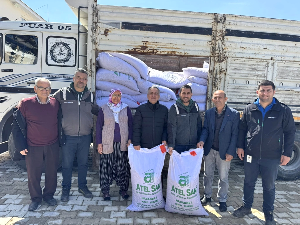 Tufanbeyli'de Çiftçilere 28 Ton Nohut Tohumu Dağıtıldı