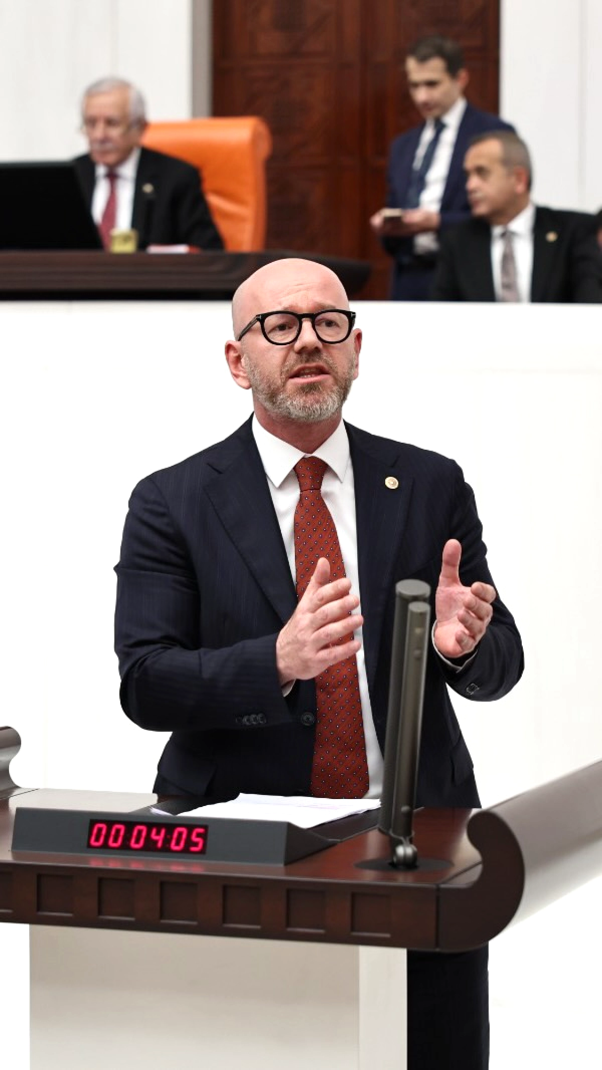 Kepsut'ta Eğitim Müdüründe Yasadışı Silah İddiası