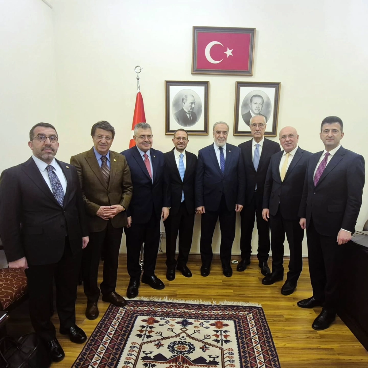 AK Partili Milletvekili Ok, Bakan Yardımcılarını Meclis'te Ziyaret Etti