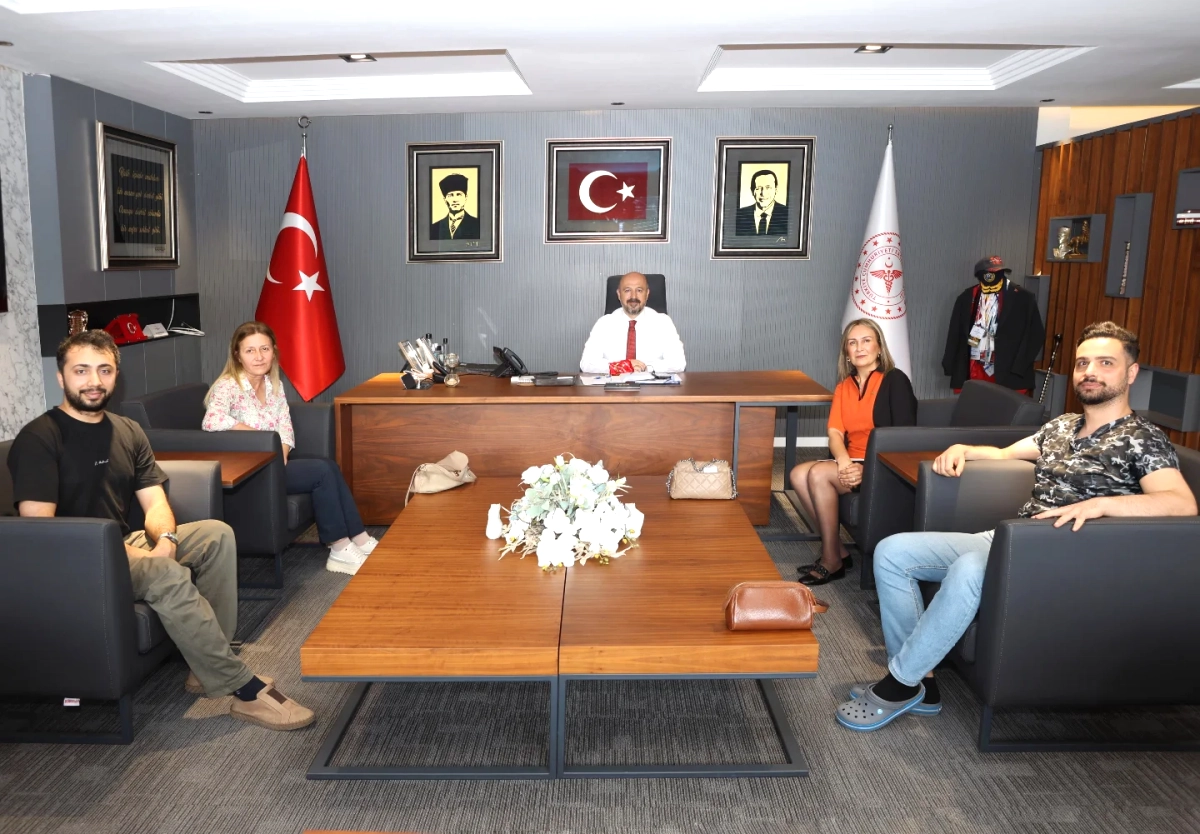 Adana'da Sağlık Çalışanlarının Sorunları ve Çözüm Yolları Masaya Yatırıldı