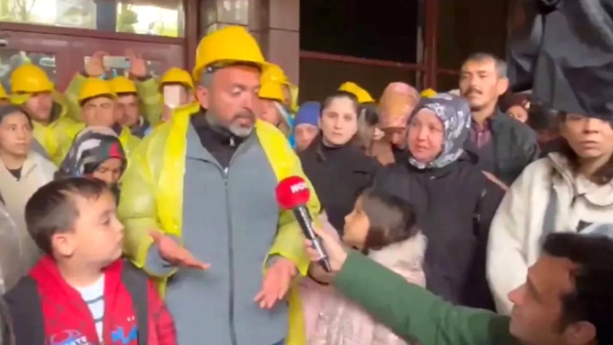 23 Nisan'da Madenci Çocukları: 'Babamın Maaşını Vermiyorlar'
