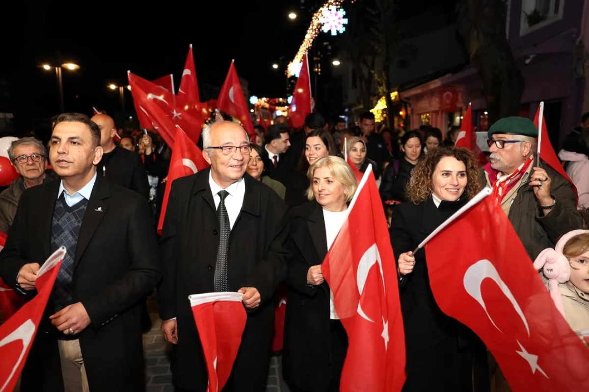 Şile'de 23 Nisan Coşkusu: Çocuklar Meydanları Şenlendirdi