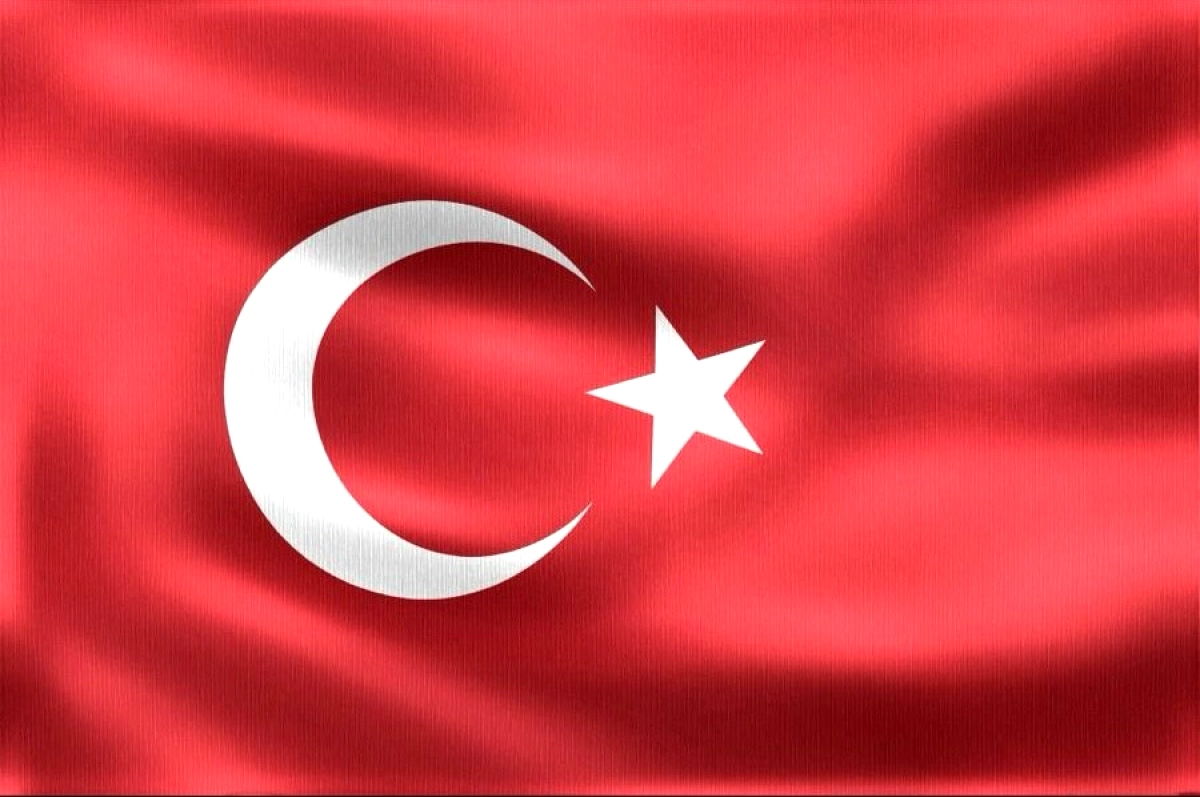 Körfez'de 23 Nisan Bayrak İhlali: Milletvekili Çiler'den Açıklama