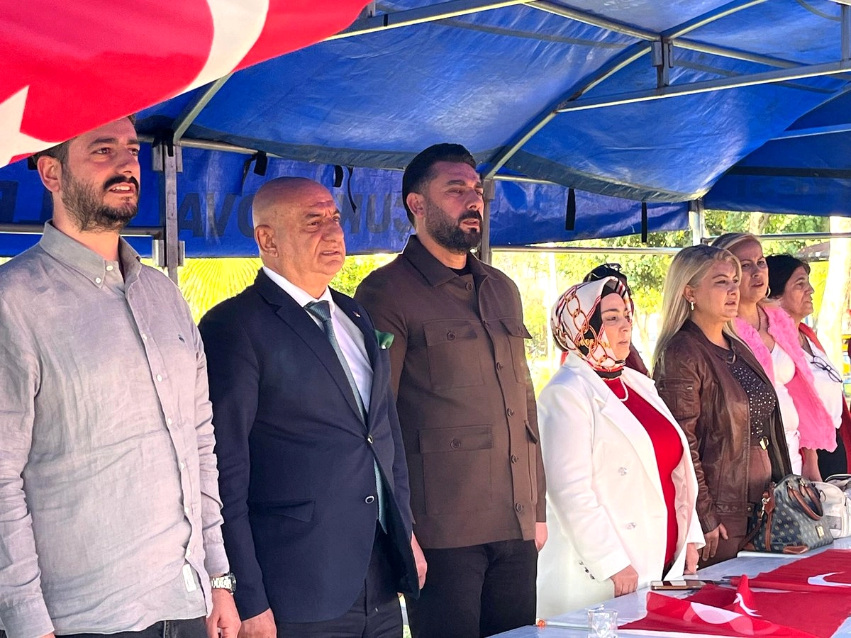 Çukurova'da 23 Nisan Coşkusu: İki Başkan Esentepe'de Buluştu