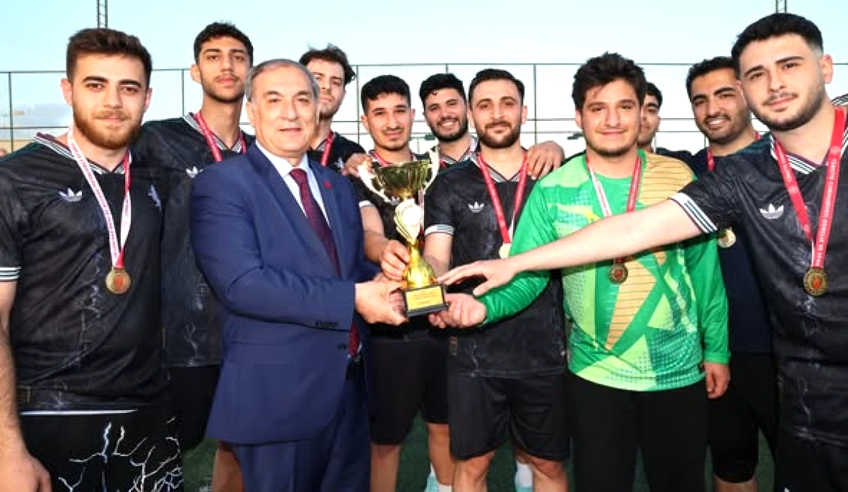 ATÜ Futbol Turnuvası Şampiyonu Belli Oldu: Solo İl Gala Zirvede