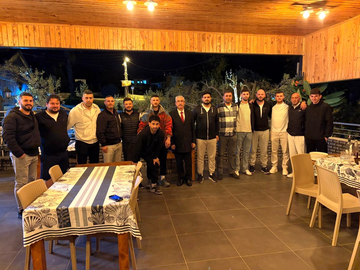 Karataş'tan Milli Takıma 3 Sporcu | Başkan Karataş'tan Tebrik