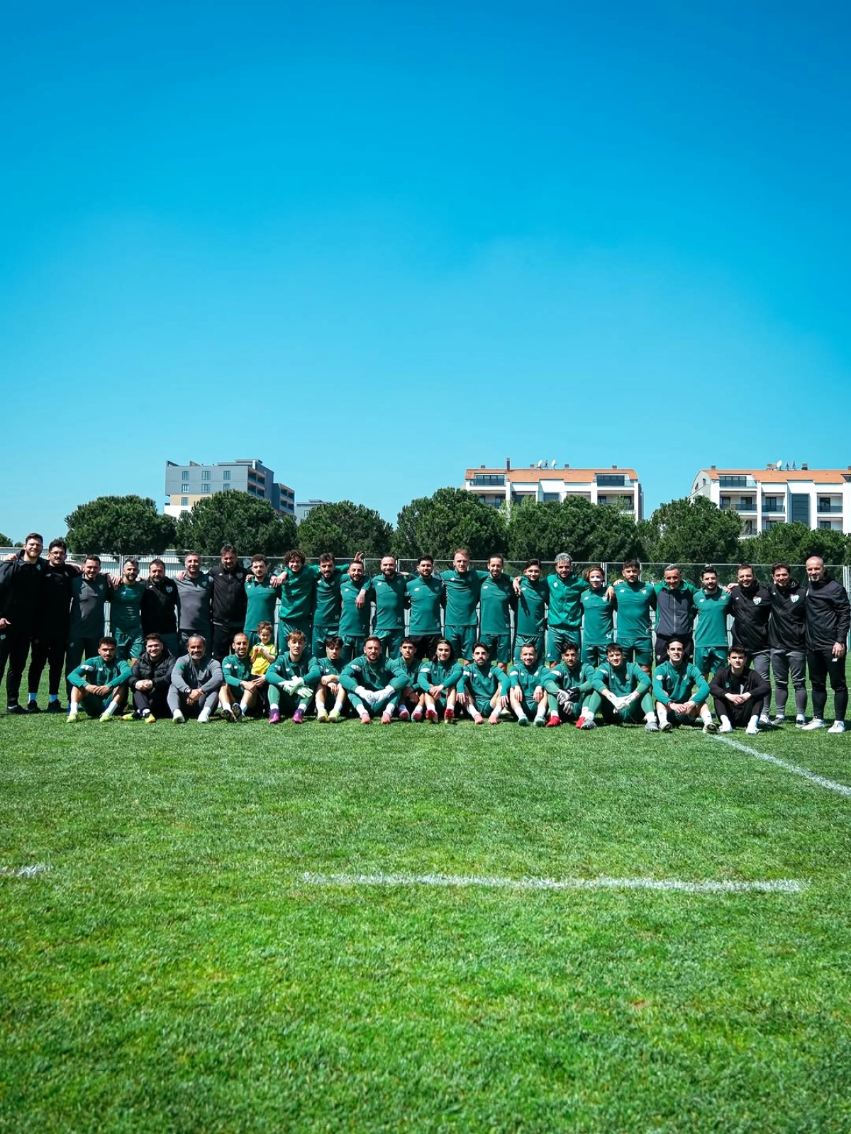 Bursaspor, Aliağa FK Maçına Hazır: 2. Lig'de Kritik Mücadele