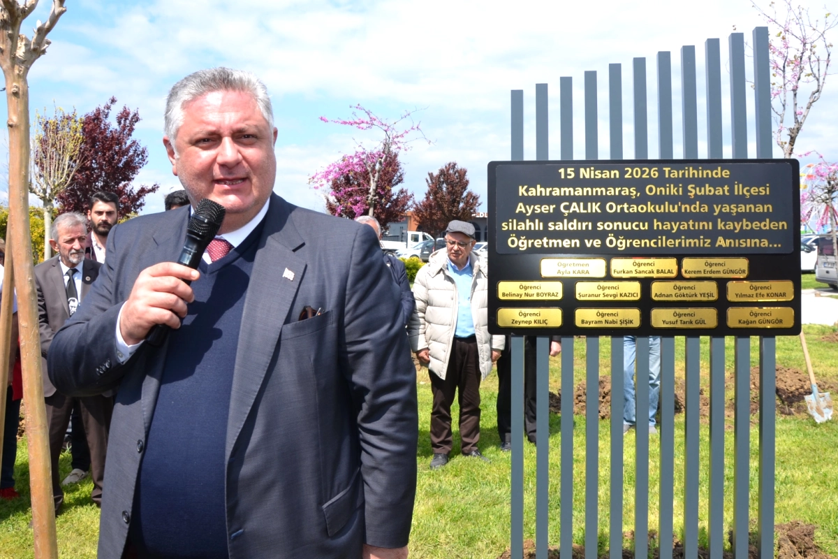 Yalova'da Okul Saldırısı Kurbanları İçin Ağaç Dikimi