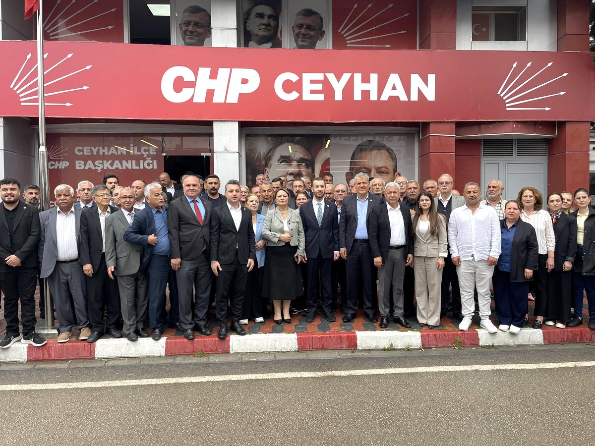 Kadir Aydar Tahliye Oldu, CHP Ceyhan İlçe Örgütü'nde Ayhan Barut ile Buluştu